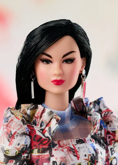 Shut It Down – Liu Liu Ling™ - LIMITED EDITION: 800 – Integrity Toys – ActionFigure Brasil — embalagem