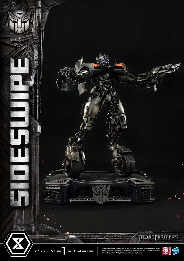 Sideswipe (Deluxe Version) Transformers: Dark of the Moon (Film) – Prime1Studio – ActionFigure Brasil