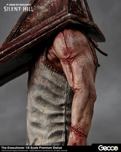 SILENT HILL x Dead by Daylight / Executioner 1/6 Scale Premium Statueㅤ – Gecco – ActionFigureBrasil — ângulo diferente