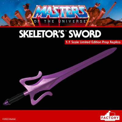 Skeletor's Sword - LIMITED EDITION: 500 – Factory Entertainment – ActionFigure Brasil — ambientada