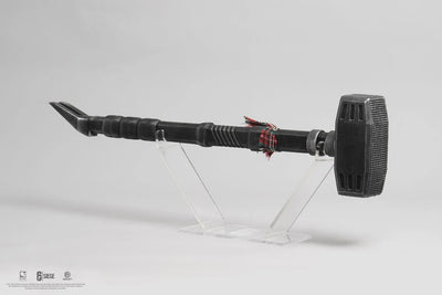 Sledge's Tactical Hammer – PureArts – ActionFigure Brasil — com base expositora