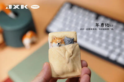 Small Cat & Dog Sleeping in Bedㅤ – JXK Studio – ActionFigureBrasil