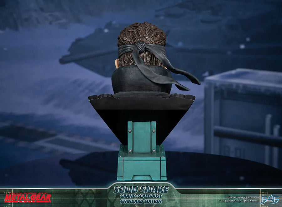 Solid Snake - LIMITED EDITION: 600 – First 4 Figures – ActionFigure Brasil