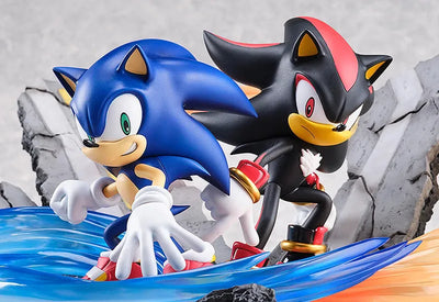 Sonic Adventure 2 – SEGA – ActionFigure Brasil — com base expositora