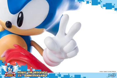 Sonic the Hedgehog - Sonic 25th Anniversary Statueㅤ – First 4 Figures – ActionFigureBrasil — com base expositora