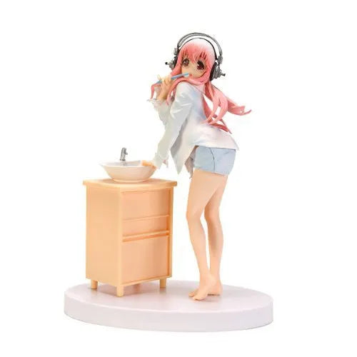 SoniComi (Super Sonico) - Sonico - Seikatsu Micchaku Shuzai Special Figure - Teeth-Brushing ver.ㅤ – FuRyu – ActionFigureBrasil