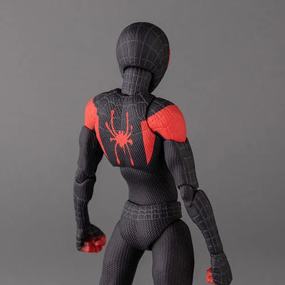 Spider-Man: Into the Spider-Verse - Miles Morales - Spider-Man (Miles Morales) - SV-Action - 2023 Re-release (Sentinel)ㅤ – Sentinel – ActionFigureBrasil — ambientada