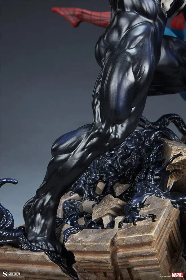 Spider-Man vs Venom - LIMITED EDITION: 3000 (Exclusive) – Sideshow Collectibles – ActionFigure Brasil