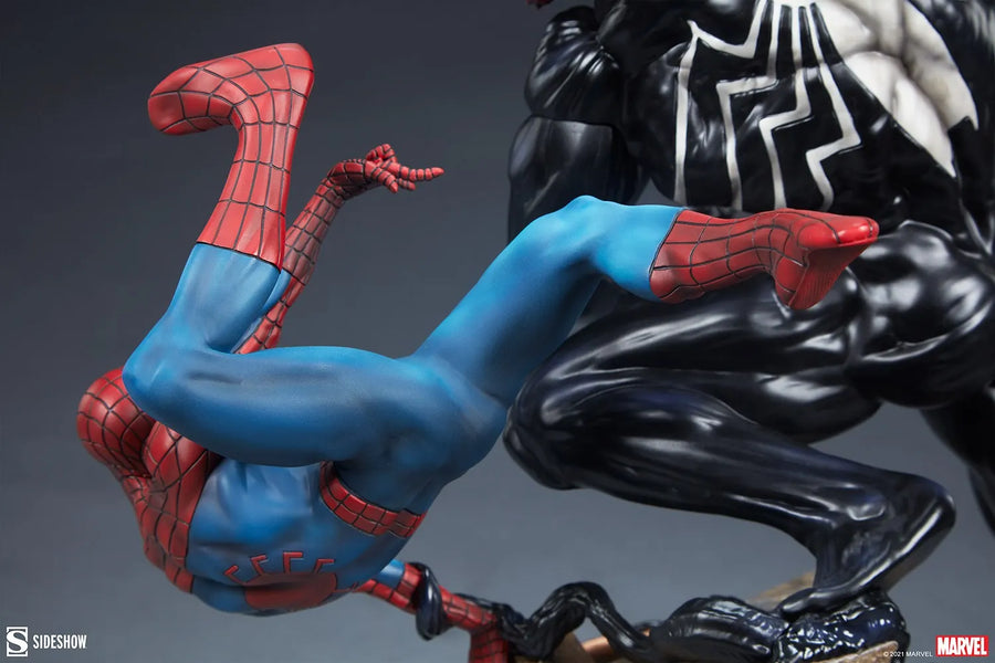 Spider-Man vs Venom - LIMITED EDITION: 3000 (Exclusive) – Sideshow Collectibles – ActionFigure Brasil