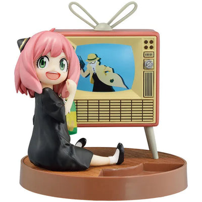 Spy × Family - Anya Forger - Ichiban Kuji Spy × Family -Lovely Ordinary Days- - Watching TV - A Prize (Bandai Spirits)ㅤ – Bandai Spirits – ActionFigureBrasil