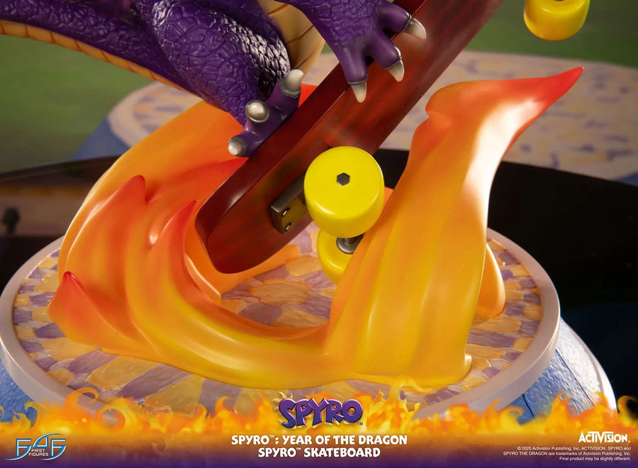 Spyro™ Skateboard - LIMITED EDITION – First 4 Figures – ActionFigure Brasil