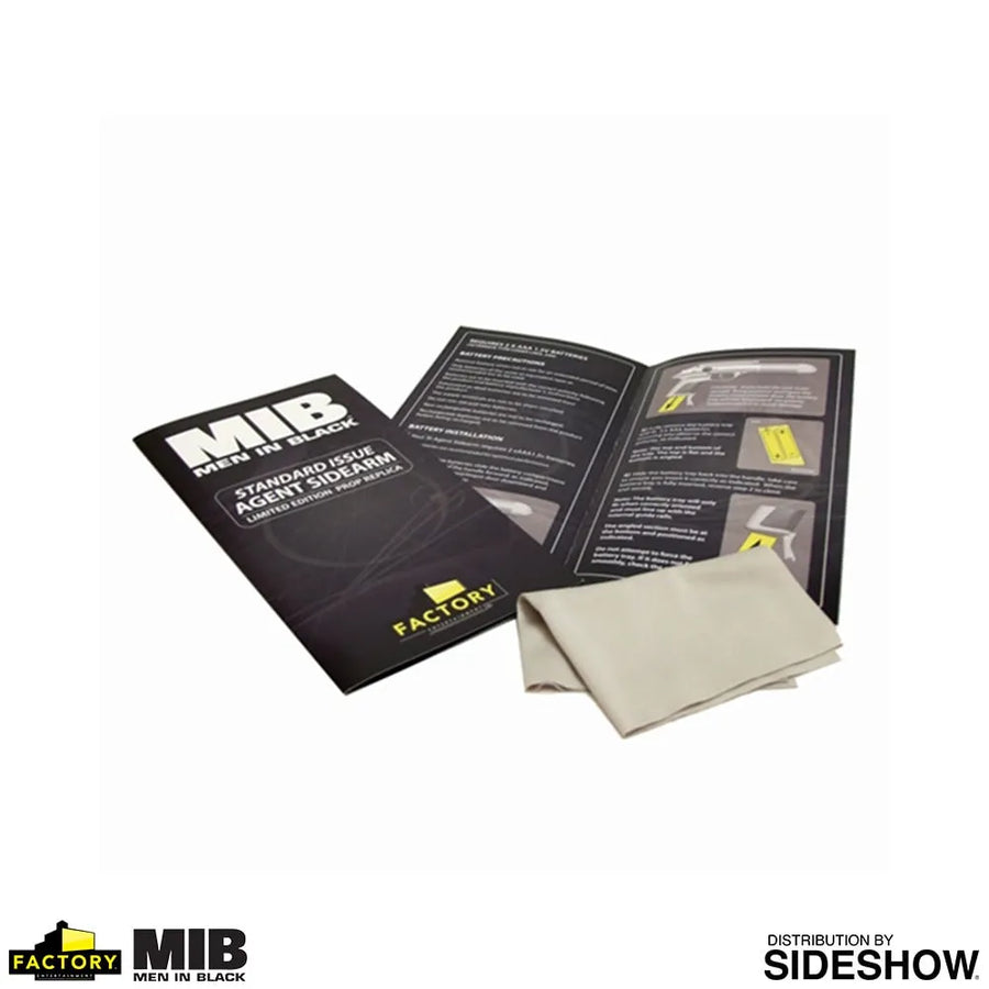 Standard Issue Agent Sidearm (J2) - LIMITED EDITION: 200 – Factory Entertainment – ActionFigure Brasil