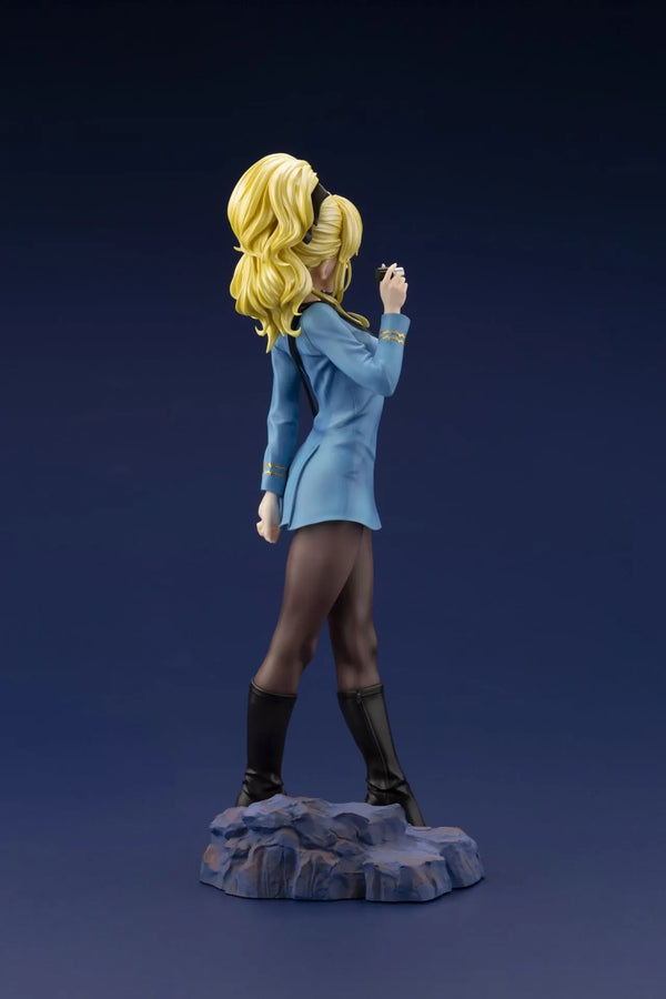 Star Trek - Star Trek: The Original Series - Bishoujo Statue - Medical Officer - 1/7 - Limited Edition (Kotobukiya) [Shop Exclusive]ㅤ – Kotobukiya – ActionFigureBrasil
