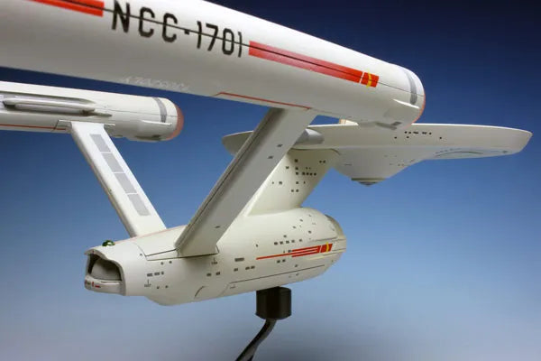 Star Trek: The Original Series - U.S.S. Enterprise NCC-1701ㅤ – Diamond Select Toys – ActionFigureBrasil