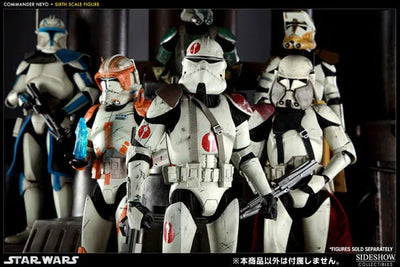 Star Wars 1/6 Scale Figure - Militaries Of Star Wars Commander Neyoㅤ – Sideshow Collectibles – ActionFigureBrasil — com base expositora