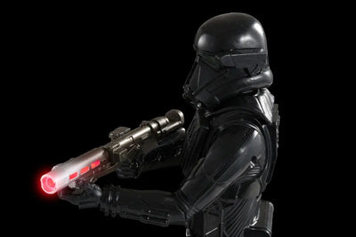 Star Wars - 12 Inch Electronic Figure Assortment 2ㅤ – Takara Tomy – ActionFigureBrasil — com base expositora