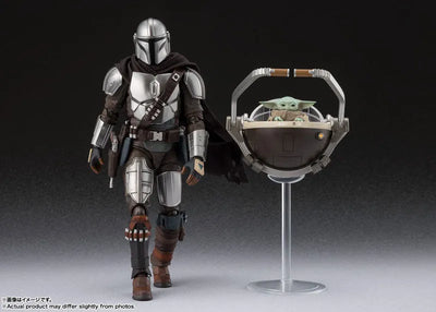 Star Wars - Star Wars: The Mandalorian and Grogu - Grogu - Mandalorian - S.H.Figuarts (Bandai Spirits)ㅤ – Bandai Spirits – ActionFigureBrasil — ambientada