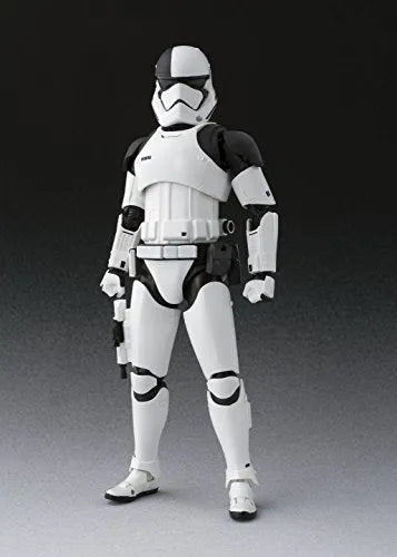 Star Wars: The Last Jedi - First Order Executioner - S.H.Figuarts (Bandai)ㅤ – Bandai – ActionFigureBrasil — ambientada