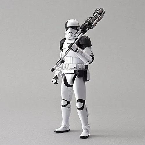 Star Wars: The Last Jedi - First Order Stormtrooper - First Order Executioner - Characters & Creatures - Star Wars Plastic Model - 1/12 (Bandai)ㅤ – Bandai – ActionFigureBrasil