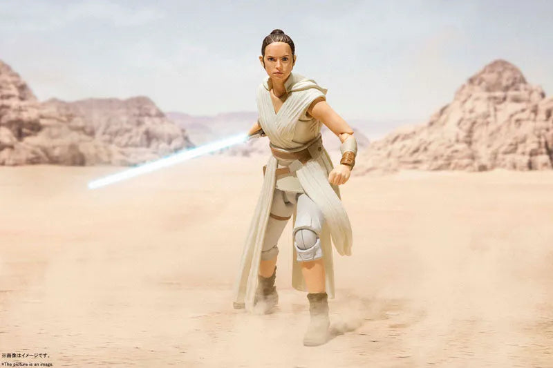 Star Wars: The Rise of Skywalker - D-O - Rey - S.H.Figuarts (Bandai Spirits)ㅤ – Bandai Spirits – ActionFigureBrasil