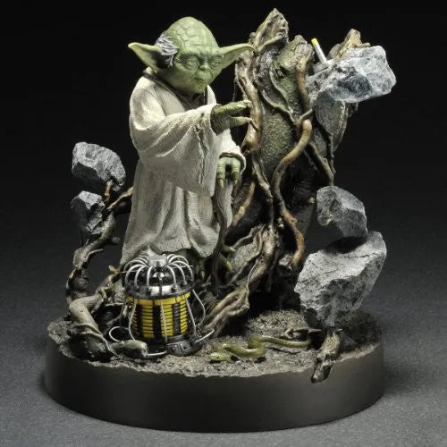 Star Wars - Yoda - ARTFX Statue - 1/7 - Empire Strikes Back ver. Episode V ver. (Kotobukiya)ㅤ – Kotobukiya – ActionFigureBrasil