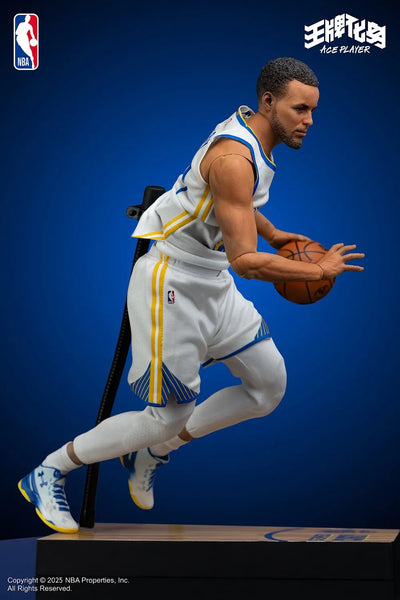 Stephen Curry (Deluxe Version) (Deluxe Version) – Infinity Studio – ActionFigure Brasil — com base expositora