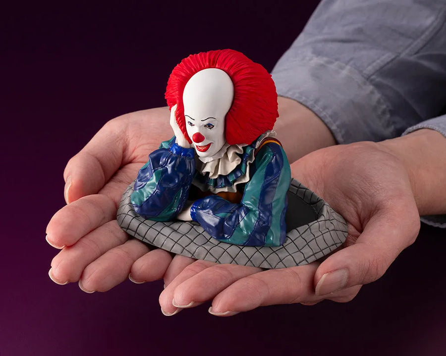 Stephen King's IT - ARTFX - Pennywise 1990 (Kotobukiya)ㅤ – Kotobukiya – ActionFigureBrasil