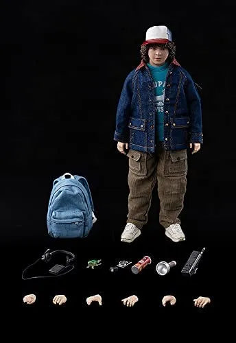 Stranger Things - 1/6 - Dustin Henderson (threezero)ㅤ – ThreeZero – ActionFigureBrasil