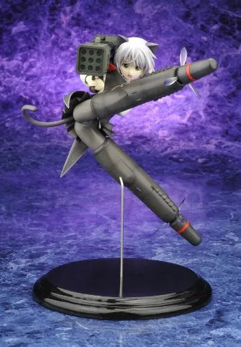 Strike Witches - Sanya V Litvyak - 1/8 (Kotobukiya)ㅤ – Kotobukiya – ActionFigureBrasil — ângulo diferente