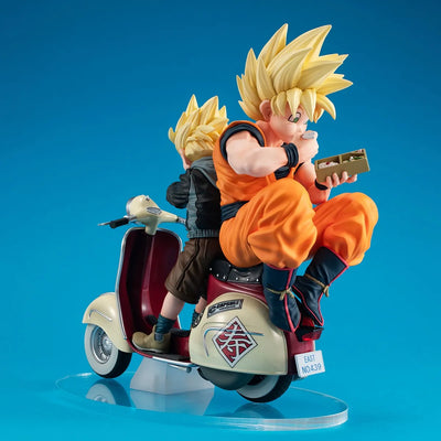 Super Saiyan Son Goku & Super Saiyan Son Gohan on Motorbike – MegaHouse – ActionFigure Brasil — iluminação de estúdio