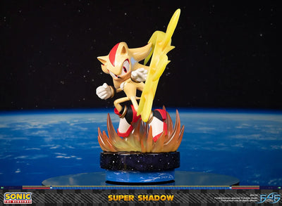 Super Shadow – First 4 Figures – ActionFigure Brasil — iluminação de estúdio