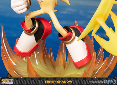 Super Shadow – First 4 Figures – ActionFigure Brasil — iluminação de estúdio