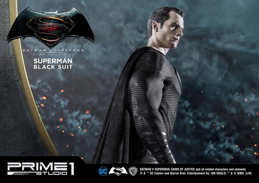 Superman (Black Suit Edition) Batman v Superman: Dawn of Justice (Film) – Prime1Studio – ActionFigure Brasil