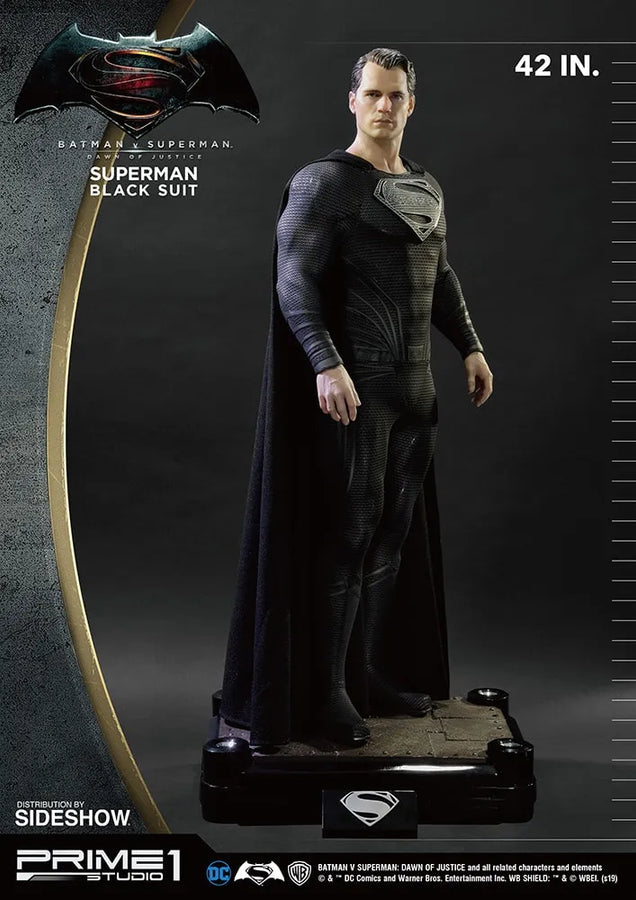 Superman (Black Suit Version) - LIMITED EDITION: 150 – Prime 1 Studio – ActionFigure Brasil