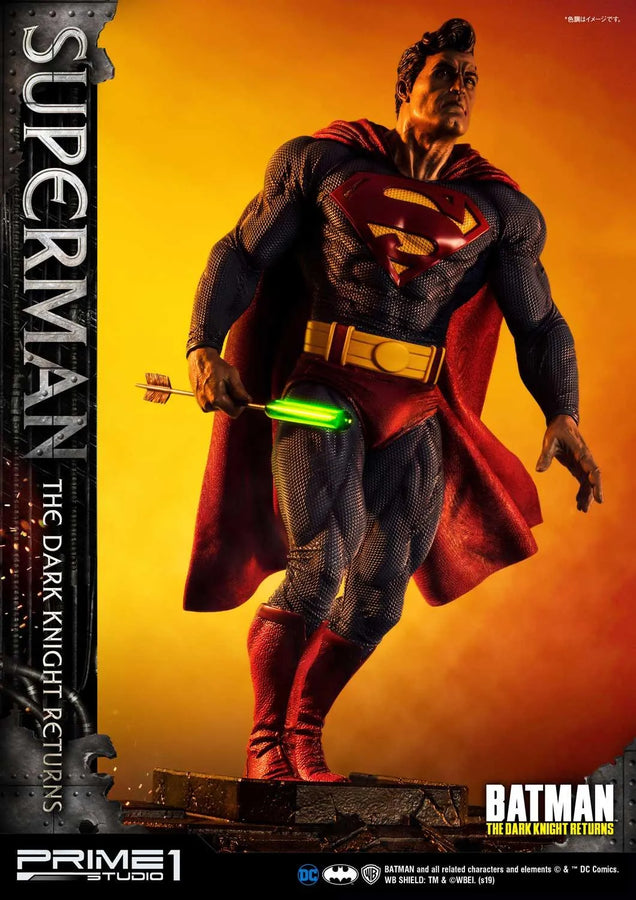 Superman (Regular Version) Batman:The Dark Knight Returns (Comics) – Prime1Studio – ActionFigure Brasil