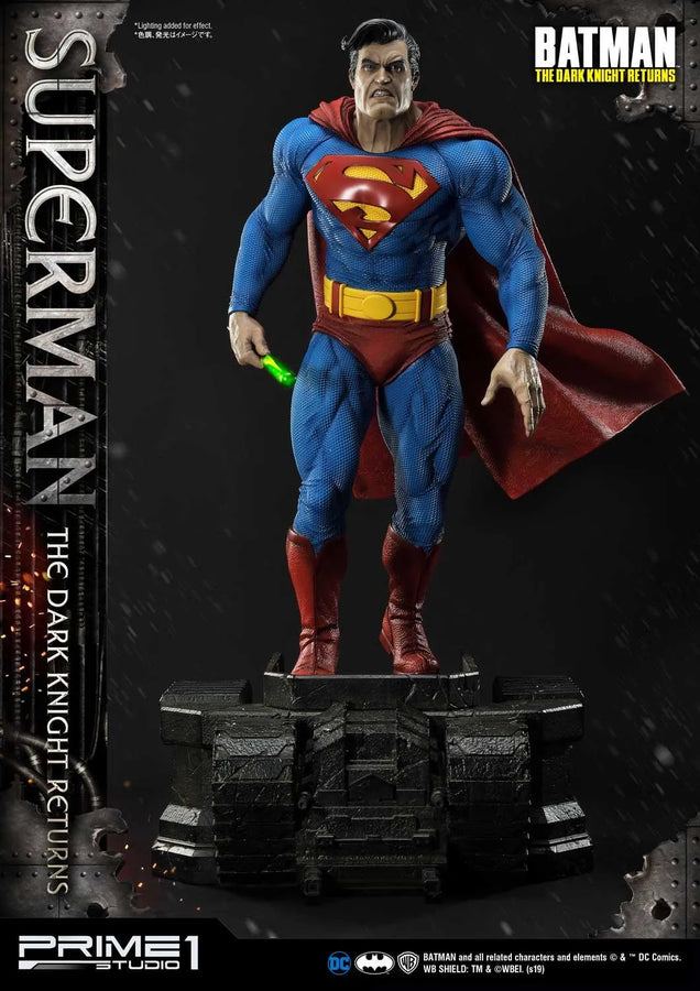 Superman (Regular Version) Batman:The Dark Knight Returns (Comics) – Prime1Studio – ActionFigure Brasil