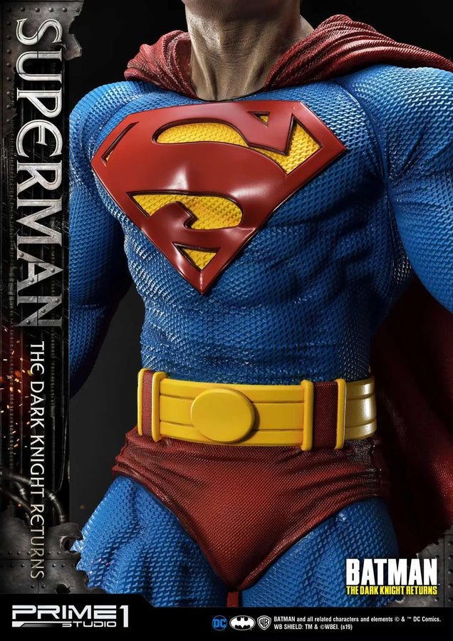 Superman (Regular Version) Batman:The Dark Knight Returns (Comics) – Prime1Studio – ActionFigure Brasil