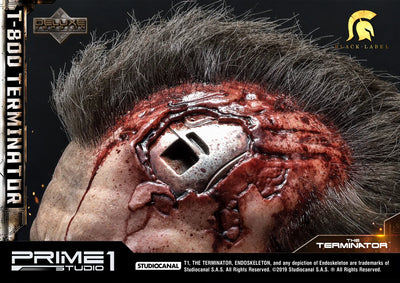 T-800 Terminator (Deluxe Version) - LIMITED EDITION: 200 (Deluxe Version) – Prime 1 Studio – ActionFigure Brasil — iluminação de estúdio