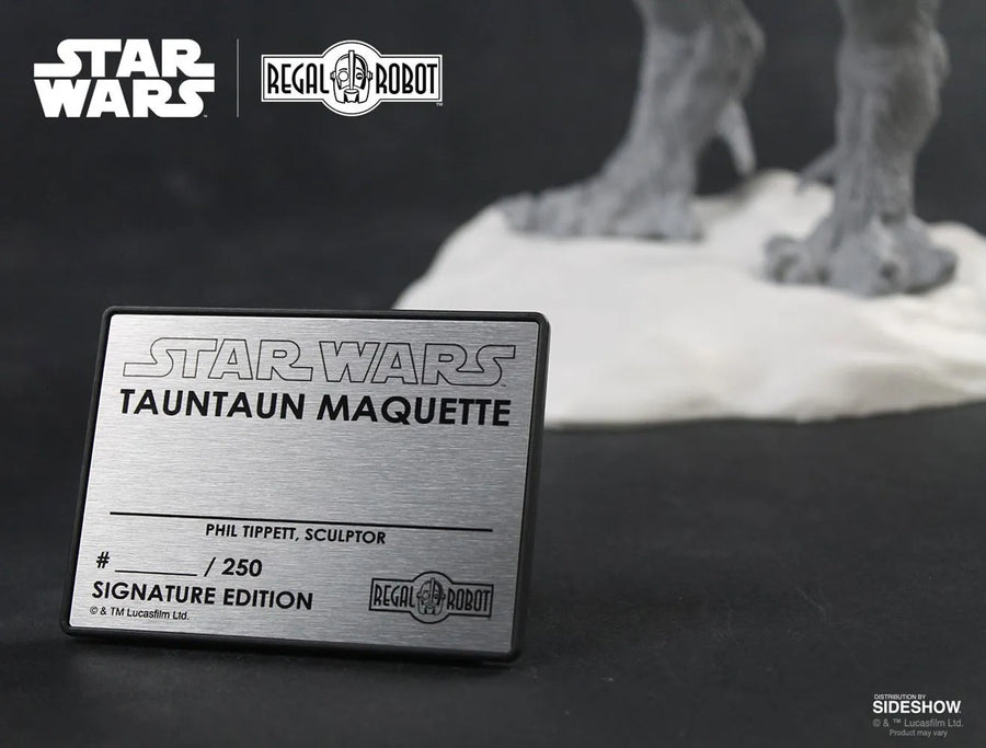 Tauntaun Maquette - LIMITED EDITION: 250 – Regal Robot – ActionFigure Brasil — close