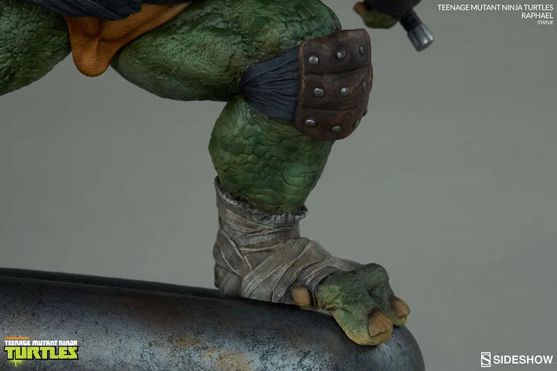 Teenage Mutant Ninja Turtles - Statue Raffaello by Paolo Riveraㅤ – Sideshow Collectibles – ActionFigureBrasil