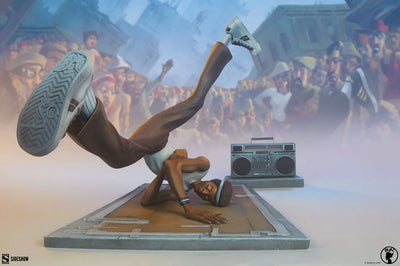 The B-Boy - LIMITED EDITION – Sideshow Collectibles – ActionFigure Brasil — com base expositora