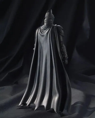 The Dark Knight - Batman - Movie Realization - 1/9 (Bandai)ㅤ – Bandai – ActionFigureBrasil