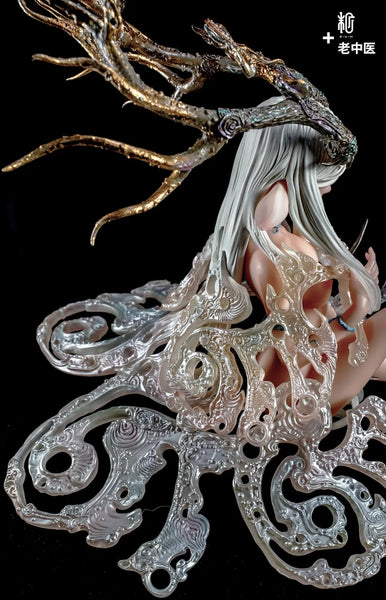 The Deer Lady Version 1 – Manas SUM – ActionFigure Brasil — acessórios