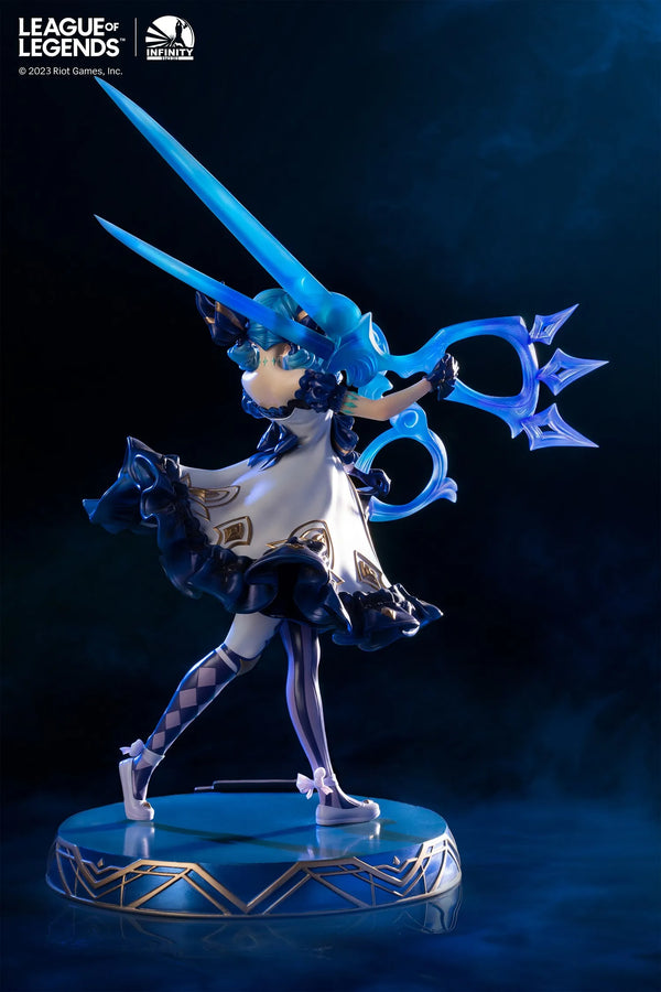 The Hallowed Seamstress Gwen - LIMITED EDITION: 997 – Infinity Studio – ActionFigure Brasil