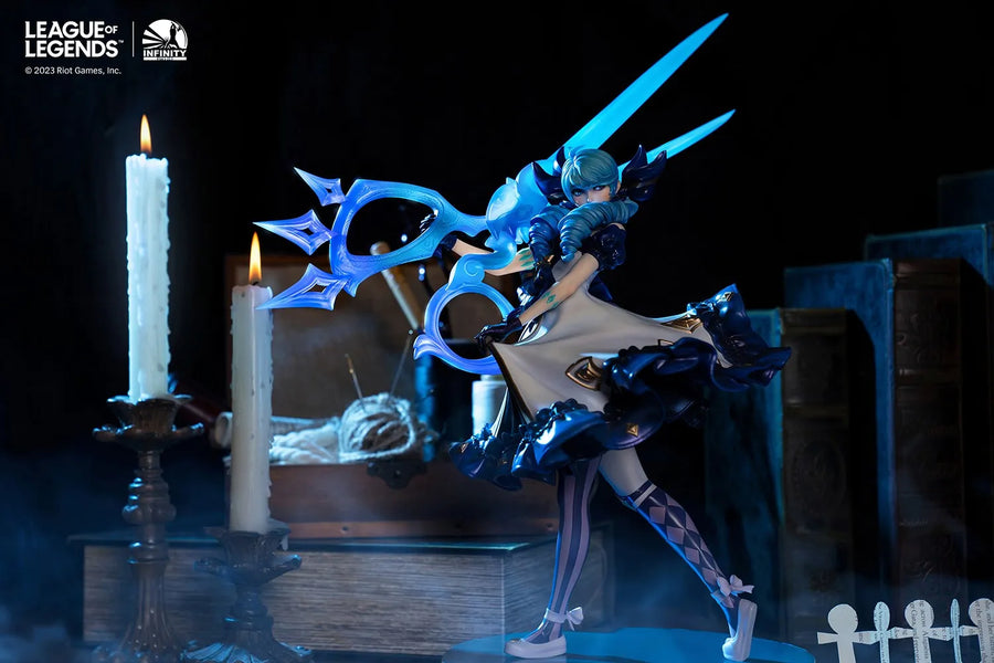 The Hallowed Seamstress Gwen - LIMITED EDITION: 997 – Infinity Studio – ActionFigure Brasil