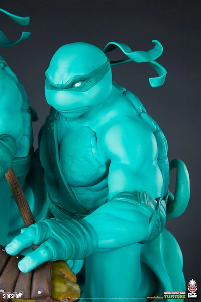 The Last Ronin - Supreme Edition - LIMITED EDITION: 500 (Supreme Edition) – PCS – ActionFigure Brasil — ângulo diferente