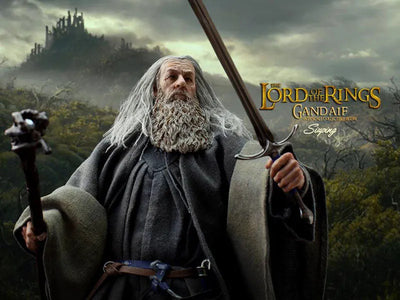 The Lord of the Rings 1/6 Collectible Action Figure - Gandalf the Greyㅤ – Asmus Toys – ActionFigureBrasil — com base expositora