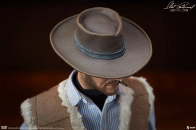 The Man With No Name - LIMITED EDITION – Sideshow Collectibles – ActionFigure Brasil — ambientada