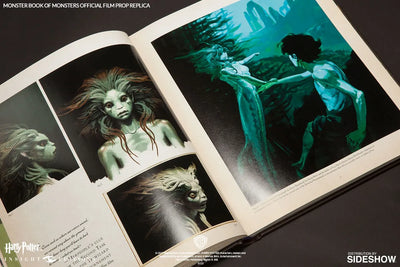 The Monster Book of Monsters – Insight Collectibles – ActionFigure Brasil — detalhe do produto