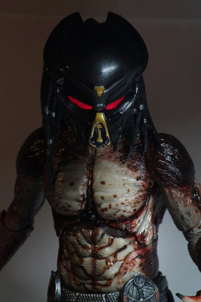 THE PREDATOR / Fugitive Predator Ultimate 7 Inch Action Figure Lab Escape verㅤ – NECA – ActionFigureBrasil — acessórios